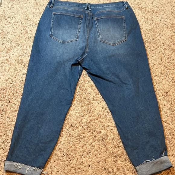 Good American Always Fits Good Legs Straight Leg Jeans. Size 20-26. - Picture 11 of 16